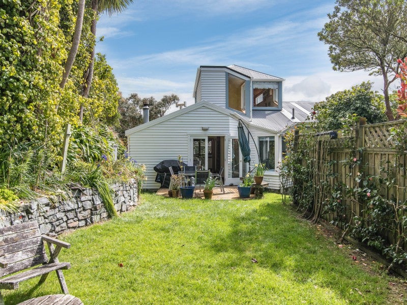 129 Wadestown Road, Wadestown, Wellington - Carousel 12