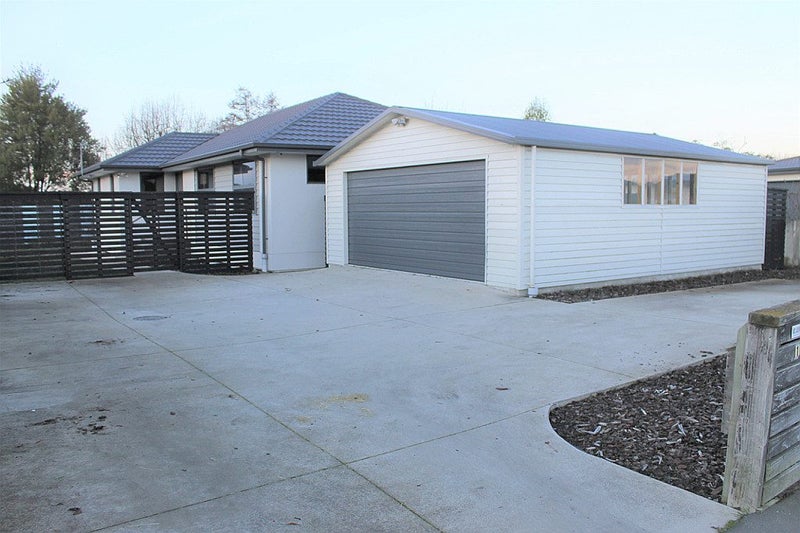 1 Vivian Street, Burwood, Christchurch - Carousel 1