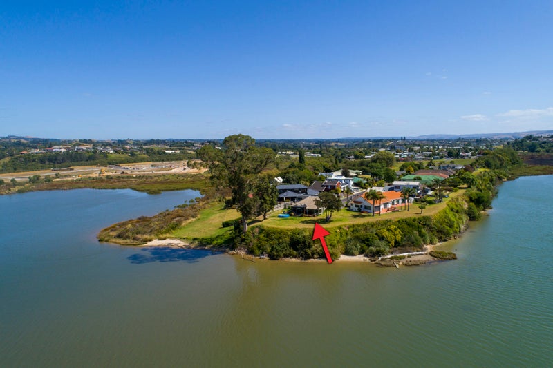 127 College Place, Poike, Tauranga - Carousel 1