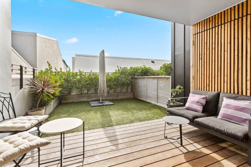 109/12 Mackelvie Street, Grey Lynn, Auckland - Carousel 2