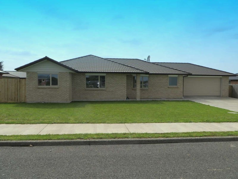 82 Chesney Street, Tisbury, Invercargill - Carousel 1
