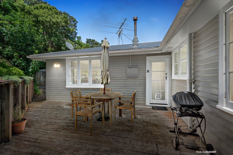 156 Pembroke Road, Wilton, Wellington - Carousel 16