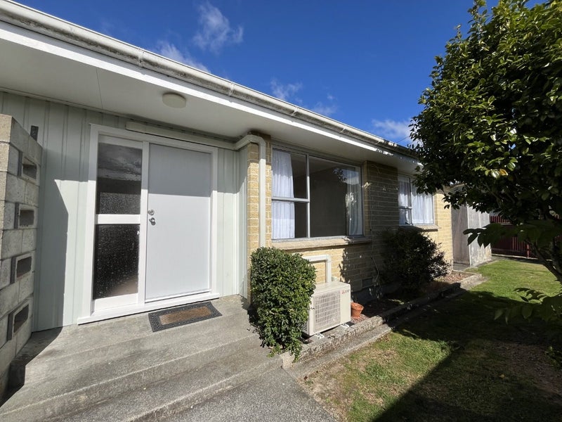 11A Karamu Crescent, Wainuiomata, Lower Hutt - Carousel 1