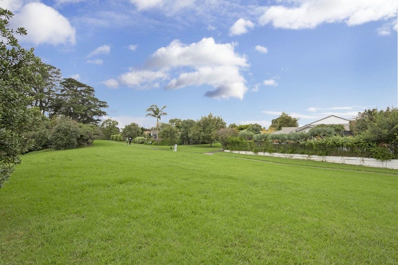 22 Lochend Place, Highland Park, Auckland - Carousel 19