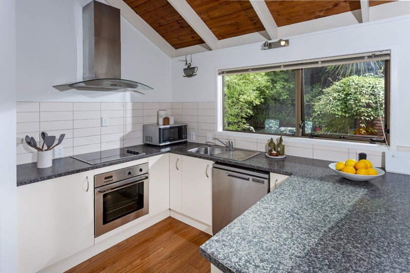 3/72 Lake Road, Northcote, Auckland - Carousel 2