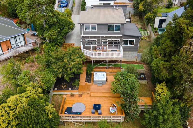 28B Tamahere Drive, Glenfield, Auckland - Carousel 18