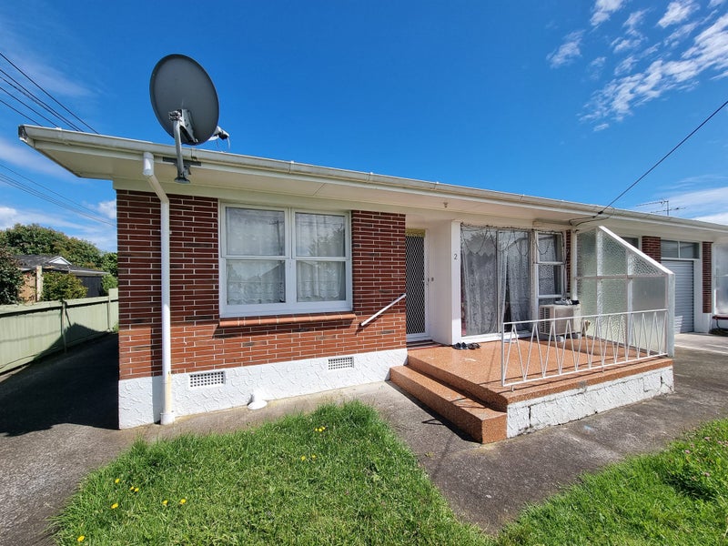 2/48 Central Avenue, Papatoetoe, Auckland - Carousel 1