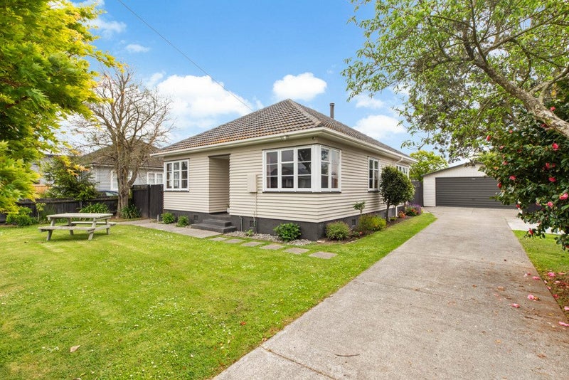 17 Dickson Crescent, Hornby, Christchurch - Carousel 19