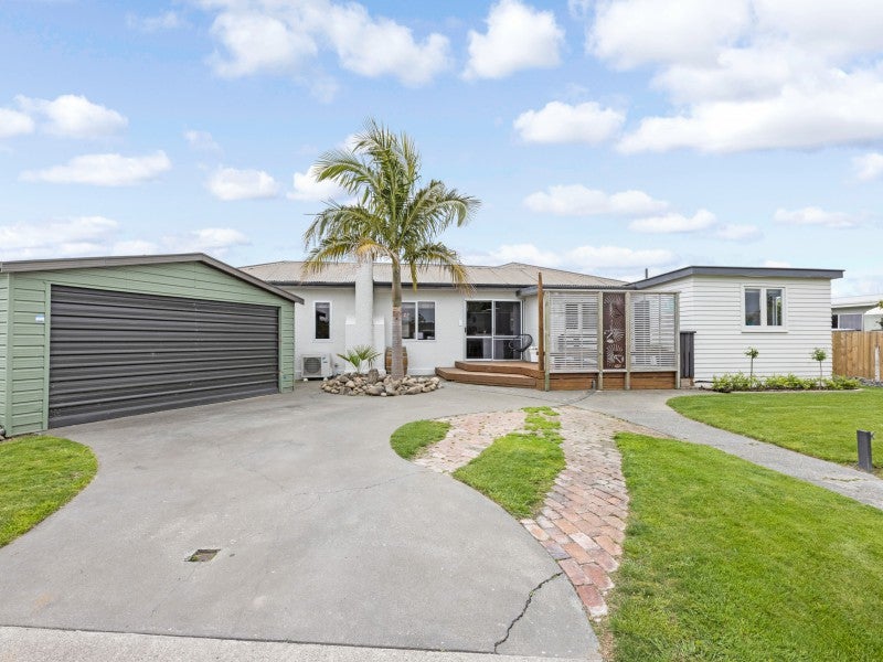 16 Laurent Place, Greenmeadows, Napier - Carousel 18
