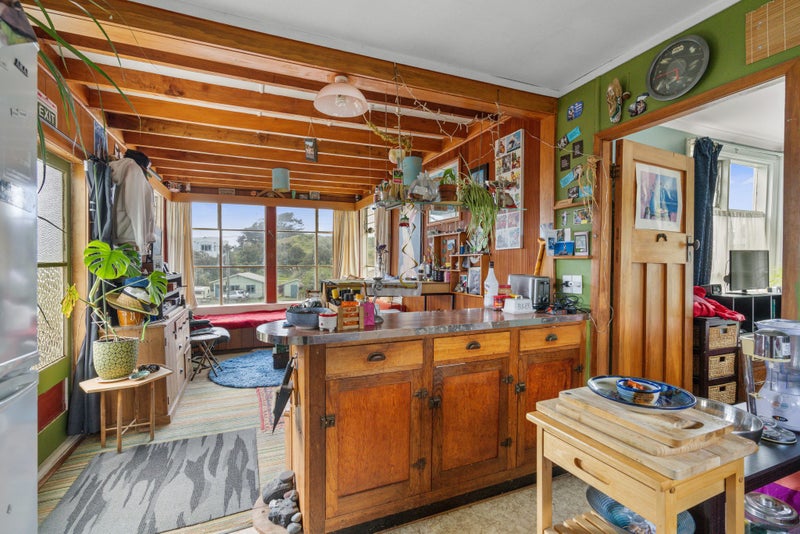 643 Waitarere Beach Road, Waitārere Beach, Levin - Carousel 2