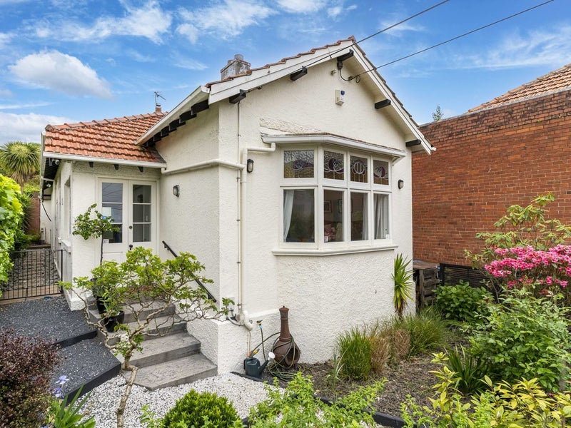 84 Manor Place, Dunedin Central, Dunedin - Carousel 1