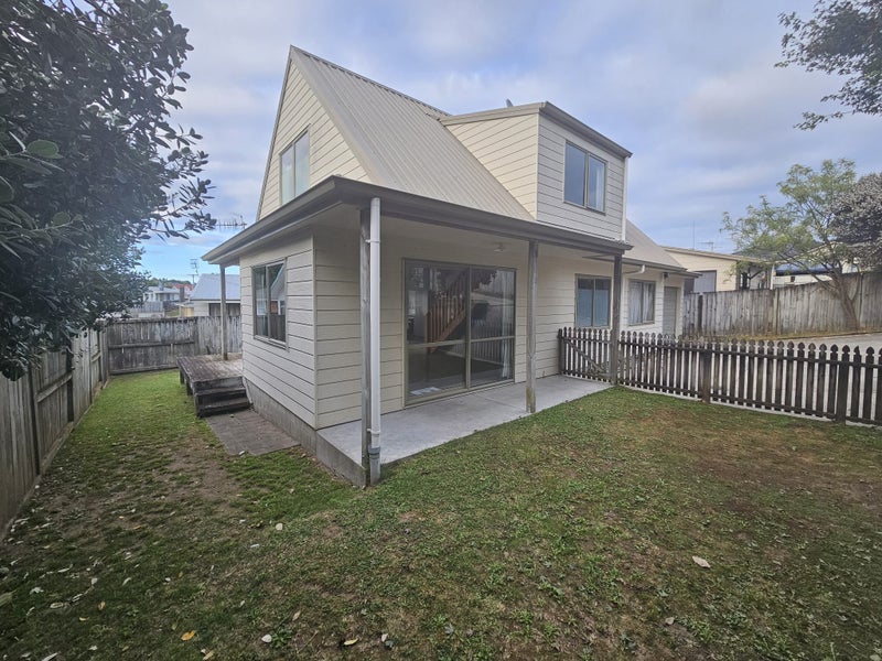 4B The Drive, Brookfield, Tauranga - Carousel 2