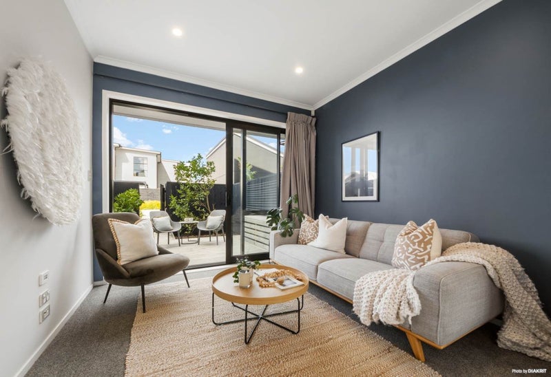 8 Walter Merton Road, Hobsonville, Auckland - Carousel 2