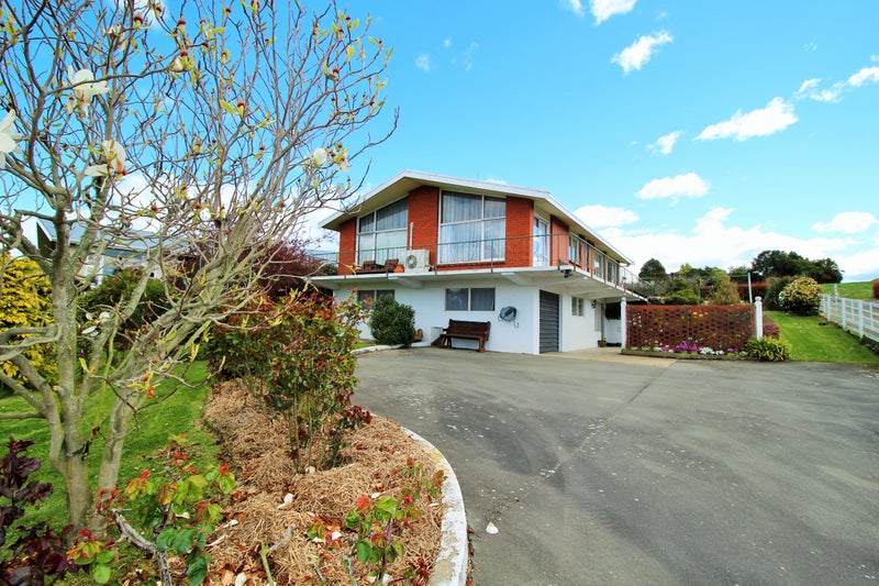 72 Weston Road, Waiareka Junction, Oamaru - Carousel 1