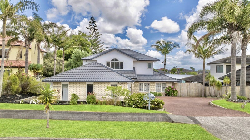 31 Byblos Place, The Gardens, Auckland - Carousel 2