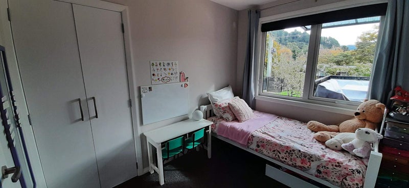 12 Forest Road, Pinehaven, Upper Hutt - Carousel 14