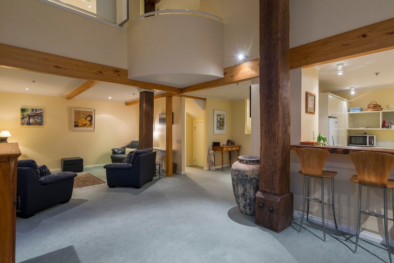 1.11/1 Queens Wharf, Wellington Central, Wellington - Carousel 1