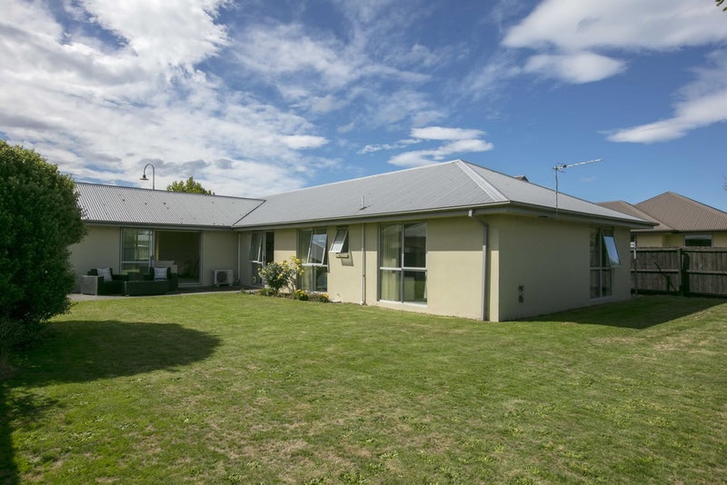 19 Maurice Stanton Place, Shirley, Christchurch - Carousel 18