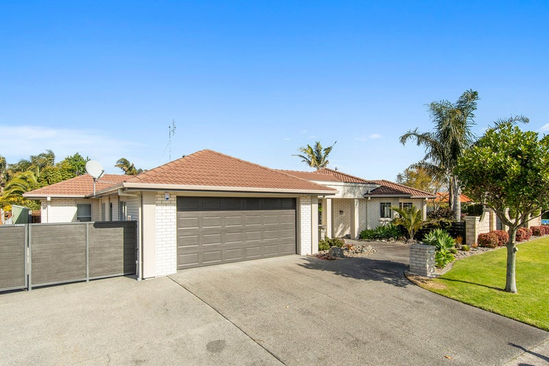 2 Oriental Parade, Papamoa Beach, Papamoa - Carousel 2