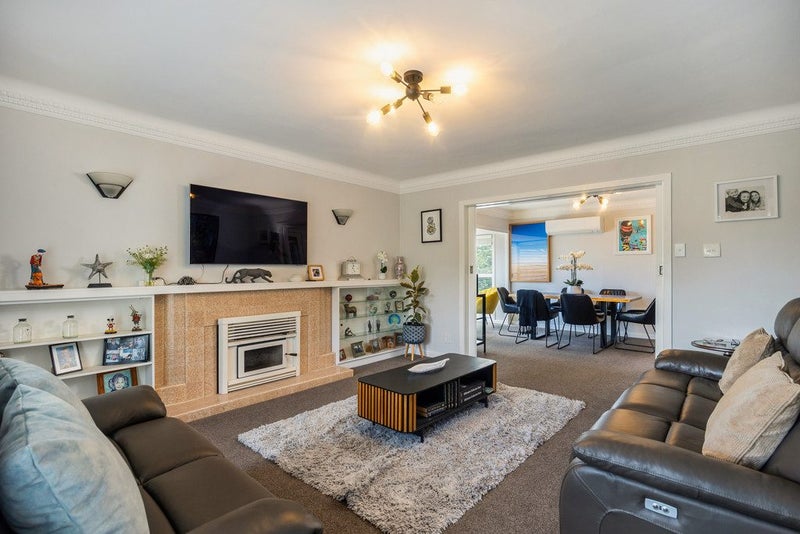 2A Summit Drive, Mount Albert, Auckland - Carousel 2
