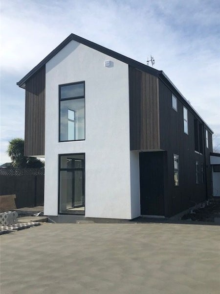 2/96 Barbour Street, Waltham, Christchurch - Carousel 1