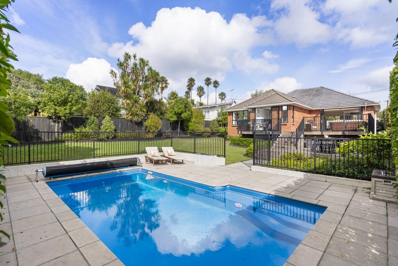 47 Kildare Avenue, Glendowie, Auckland - Carousel 1