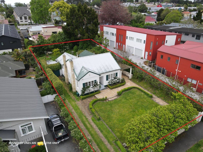 6 Hammond Street, Hamilton Central, Hamilton - Carousel 36