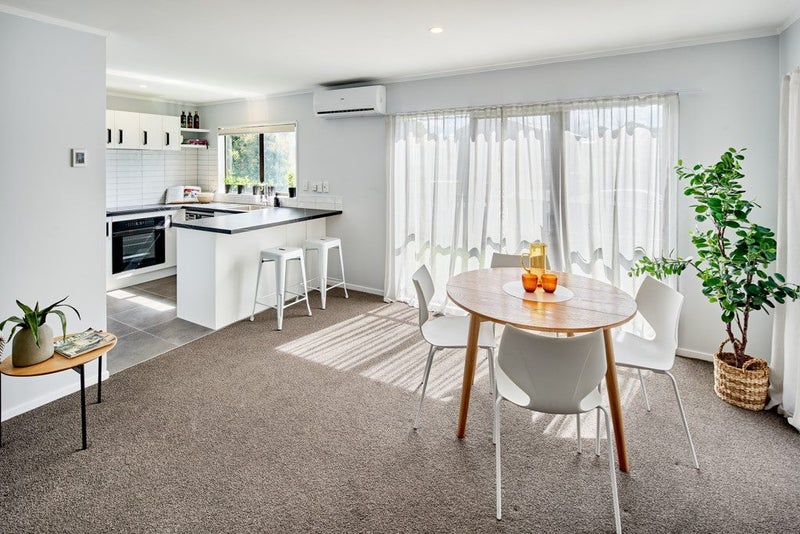 2C Black Rock Road, Newlands, Wellington - Carousel 2