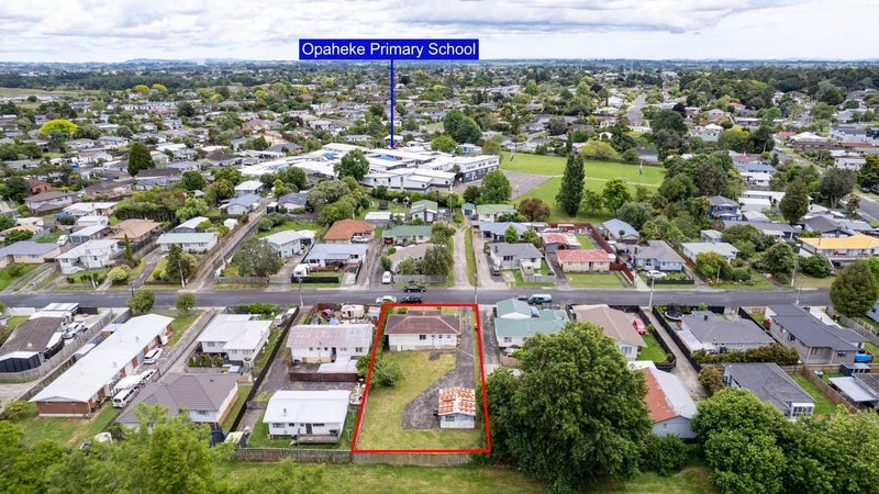 10 Greenhaven Avenue, Opaheke, Papakura - Carousel 17