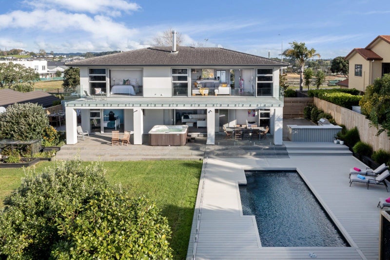 126 Beachlands Road, Beachlands, Auckland - Carousel 2