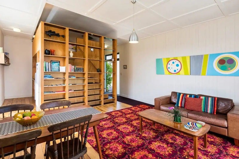 12 Mountain View Road, Morningside, Auckland - Carousel 2