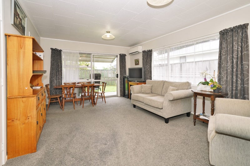 391B Peachgrove Road, Fairfield, Hamilton - Carousel 1