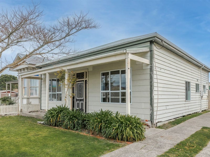 32 Peel Street, Westport, Westport - Carousel 2