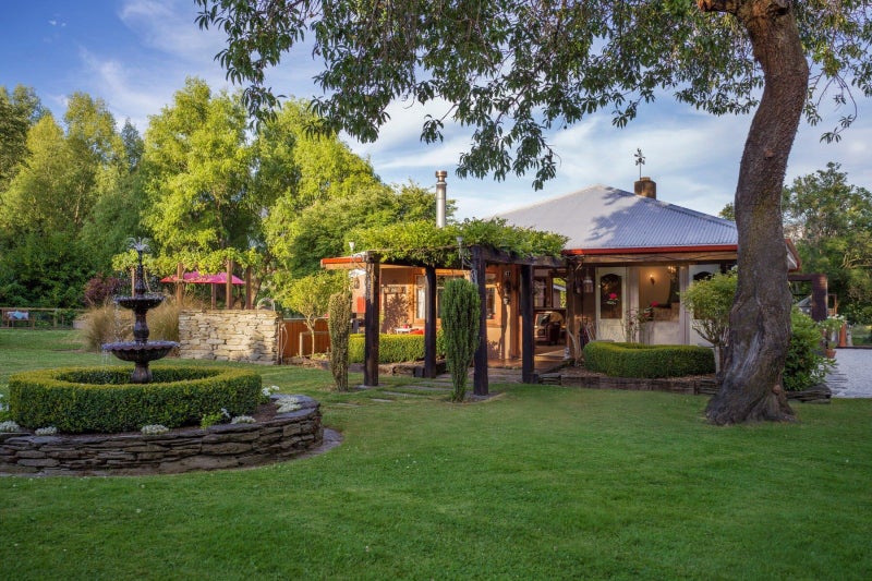 67 Speargrass Flat Road, Speargrass Flat, Queenstown - Carousel 2