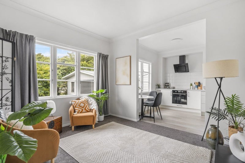 1/50 Palmer Crescent, Silverstream, Upper Hutt - Carousel 1