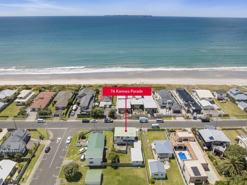 76 Karewa Parade, Papamoa Beach, Papamoa - Carousel 1