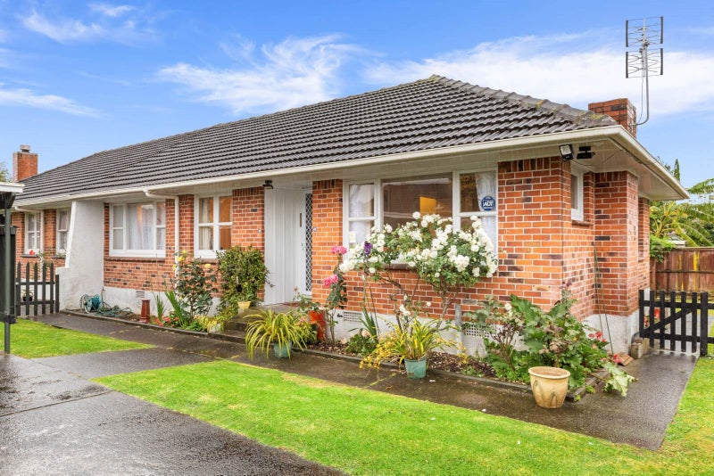 1/46 Glen Avenue, Papatoetoe, Auckland - Carousel 1