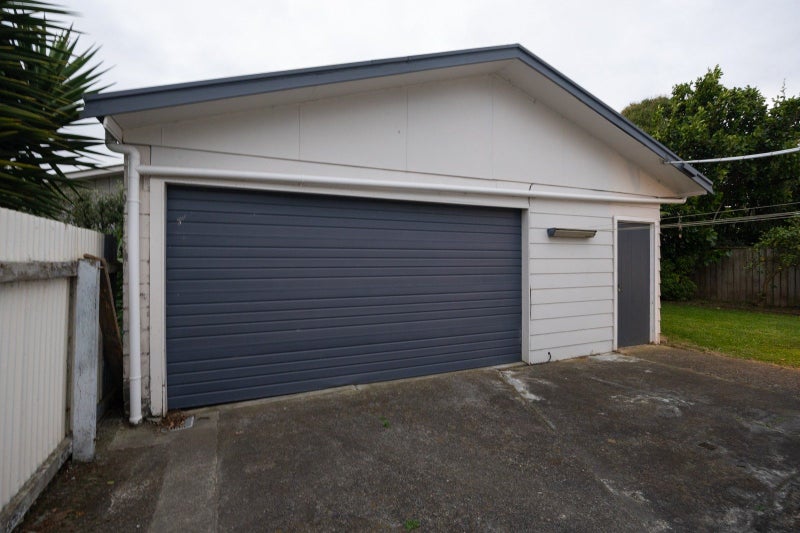 43 College Street, Awapuni, Palmerston North - Carousel 18