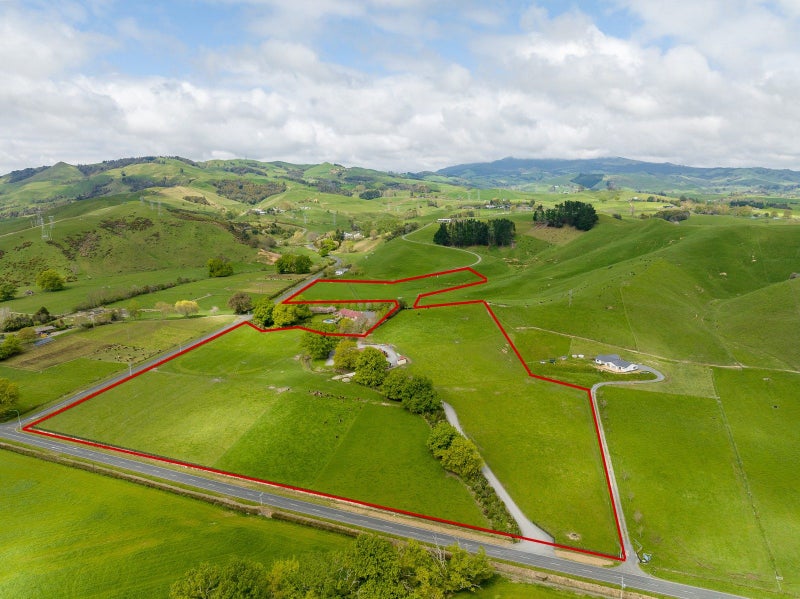 447 Roto O Rangi Road, Rotoorangi - Carousel 1
