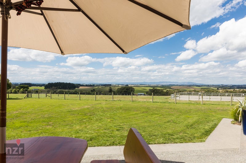 22 James Road, Halcombe, Feilding - Carousel 2