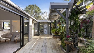 1/40 James Evans Drive, Northcote, Auckland - Carousel 1