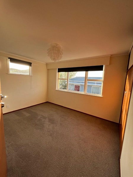 41 Sunnyside Road, Sunnyvale, Auckland - Carousel 13