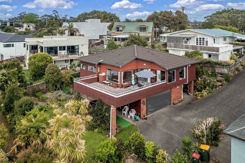 2/51 Deep Creek Road, Waiake, Auckland - Carousel 21