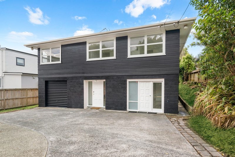 13 Bond Crescent, Forrest Hill, Auckland - Carousel 2