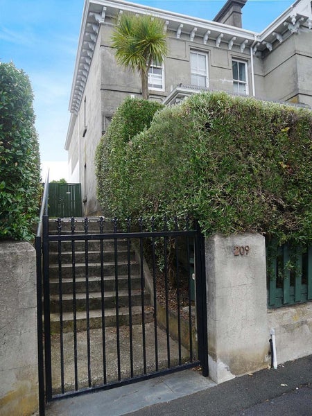 1/209 Ponsonby Road, Freemans Bay, Auckland - Carousel 2
