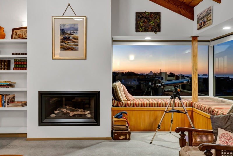 12D Rimu Street, Strandon, New Plymouth - Carousel 2