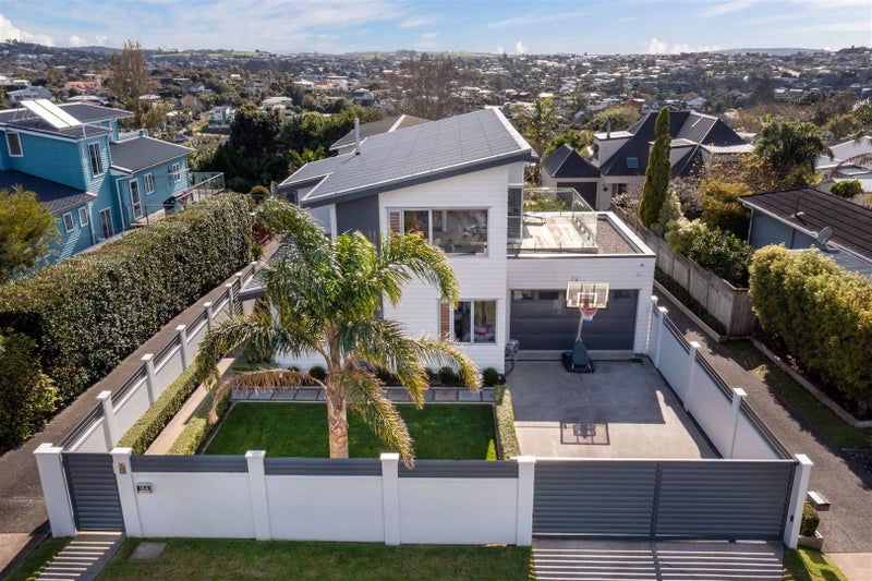 1/18 Ridge Road, Waiake, Auckland - Carousel 20