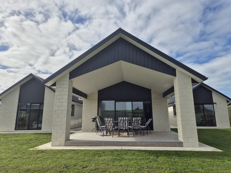 42B Charles Edwards Street, Ōhaupō - Carousel 1