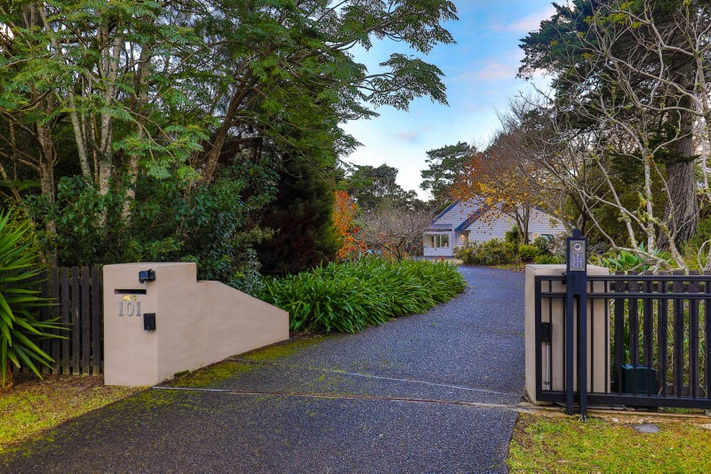 101 Roland Road, Greenhithe, Auckland - Carousel 2