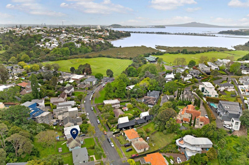 21 Hapua Street, Remuera, Auckland - Carousel 2